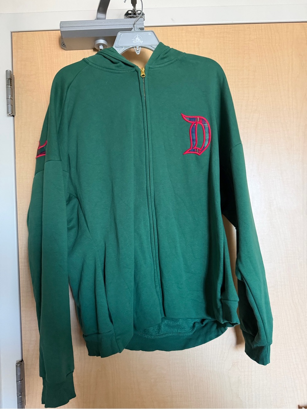 Disneyland Green Holiday Plaid Logo Zip Up Hoodie Jacket size Large